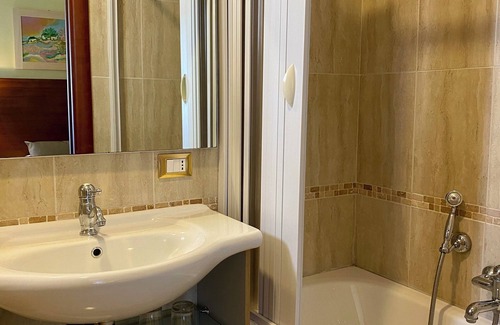 Isola del Borgo Antico Cama Y Desayuno | San Andrea Degli Armeni B&B di Charme - Dimora Storica