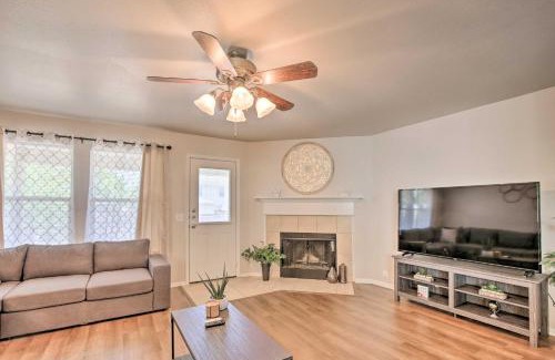 San Antonio Casa | San Antonio Getaway with Game Room, Near SeaWorld!