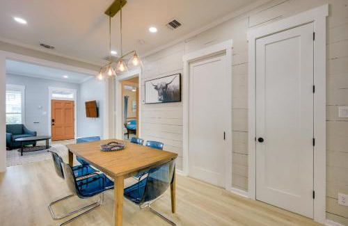 Southtown Casa | San Antonio Home 2 Mi to Dtwn, Swim Spa!