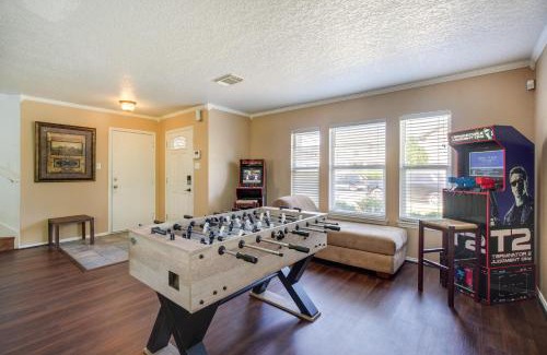 San Antonio Casa | San Antonio Home with Private Hot Tub and Pool!