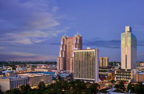 Downtown San Antonio Hotel | San Antonio Marriott Riverwalk