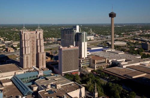 Downtown San Antonio Hotel | San Antonio Marriott Riverwalk