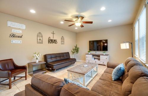 San Antonio Casa | San Antonio Vacation Rental with Patio Near SeaWorld