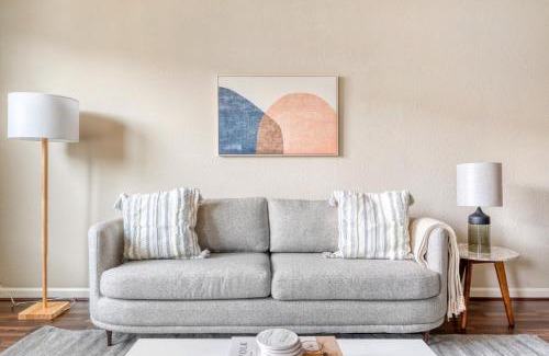 San Bruno Apartamento | San Bruno 1BR w Pool Gym WD nr highways SFO-996