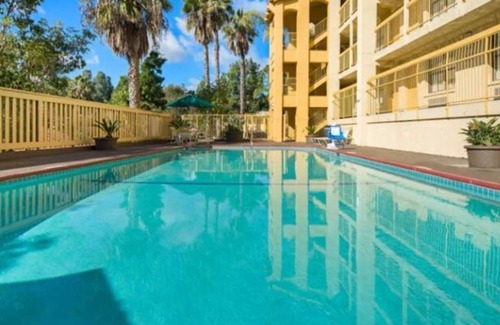 Rancho Penasquitos Casa | SAN DIEGO!!Aaah! No worries,Time to Relax & let Go
