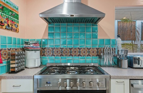 Bay Park Casa | San Diego, Bay Park, Mission Bay, Seaworld Beach Escape near beaches and Airport