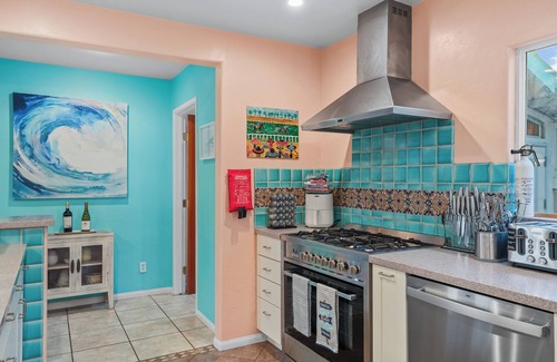 Bay Park Casa | San Diego, Bay Park, Mission Bay, Seaworld Beach Escape near beaches and Airport