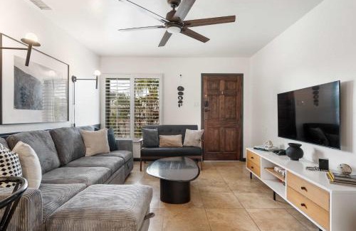 North Clairemont Casa | San Diego Chill House with Jacuzzi-Golf-Game Room