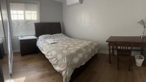 Serra Mesa Casa | San Diego Homestay A