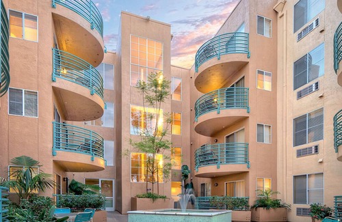 Mission Valley Apartamento | San Diego Mission Valley 2BR 2 Bath Wheelchair Accessible Unit