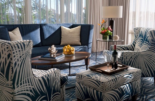 San Diego Hotel | San Diego's Best! Unit w/ Kitchen, Outdoor Pool, Steps from the Beach!