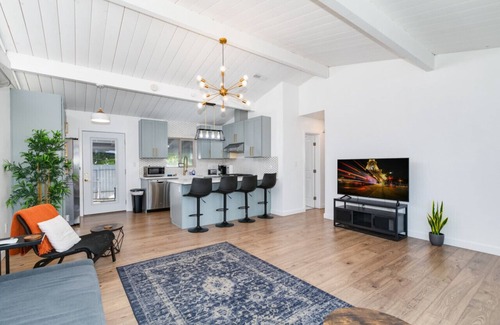 North Park Casa | San Diego’s Best: Zoo, SeaWorld & Downtown Nearby