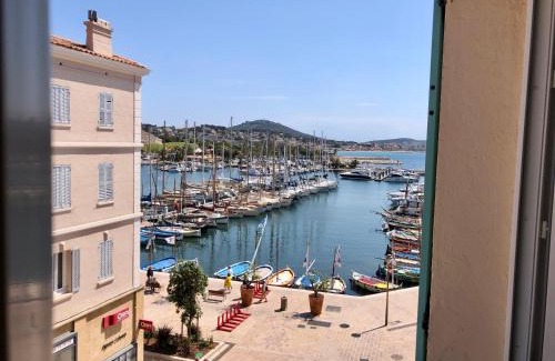 Sanary-sur-Mer Apartamento | San Estello