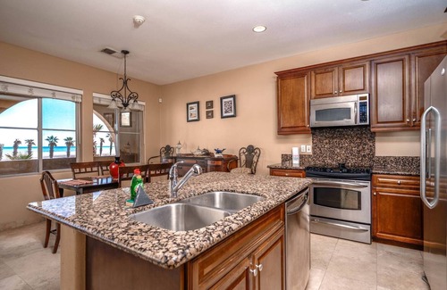 Rancho El Dorado Condominio | San Felipe Beachfront Condo with Panoramic Views of the Sea of Cortez