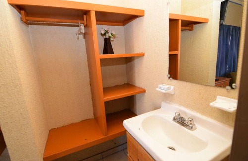 Primera Sección Apartamento | San Felipe Rental Studio #1 FREE WIFI AND CABLE TV