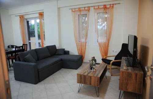 Ayios Floros Apartamento | SAN FLORAN