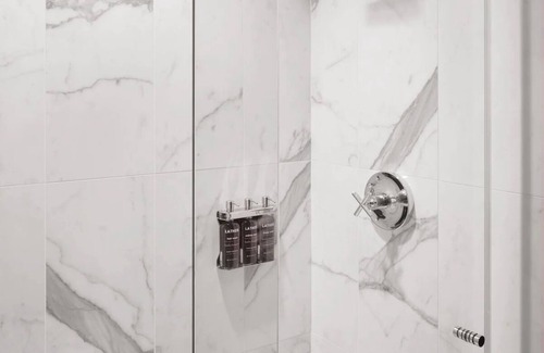 Mid-Market Hotel | San Francisco Getaway: Historic Style & Contemporary Tech, 3 Units