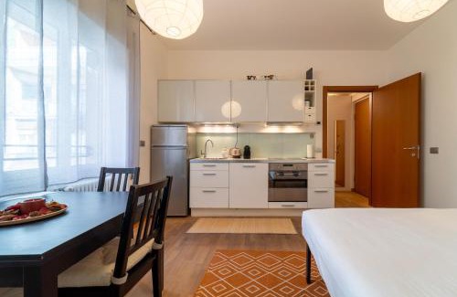 Como Apartamento | San Giovanni Orange Studio by Wonderful Italy