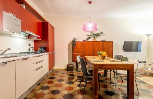 Navigli Apartamento | San Gottardo Apartment - Close to Navigli and Duomo