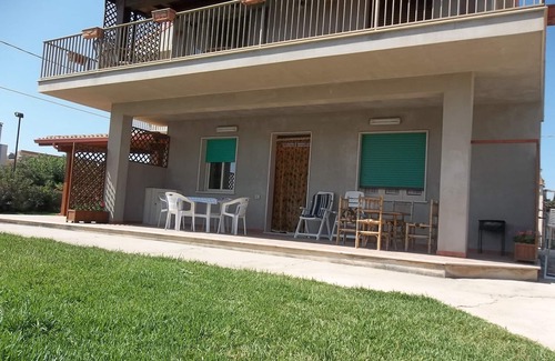 San Lorenzo Apartamento | Apartamento en San Lorenzo en villa a 100 metros del mar - aire acondicionado