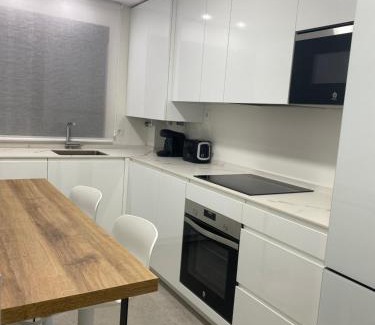 León Apartamento | San Mames Leon con Garaje incluido para coche mediano