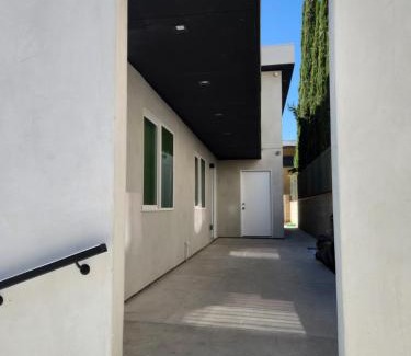 Koreatown Casa | San Marino guest house