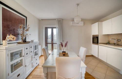 Badiola Apartamento | San Martino in campo bright apartment with parking