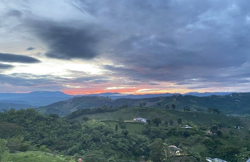 Manizales Cabina | San PEREGRINO
