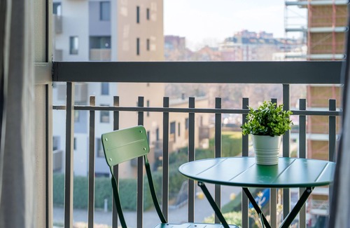 Gallaratese Apartamento | [San Siro]Junior Suite, con ampio Balcone