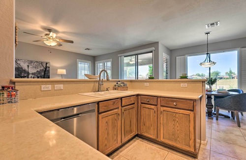 San Tan Valley Casa | San Tan Valley Home w/ Pool Access & Golf View!