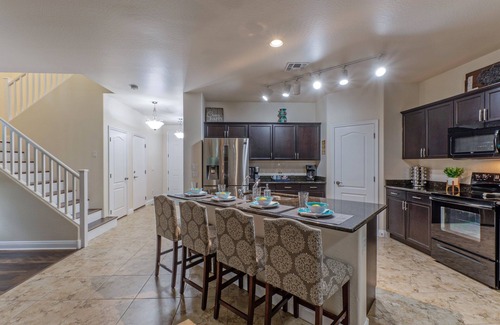 Circle Cross Ranch Casa | San Tan Valley: Ideal for Golfers/Hikers/Bikers, Pvt Htd POOL, Spa, Covered Patio, 2 Bikes