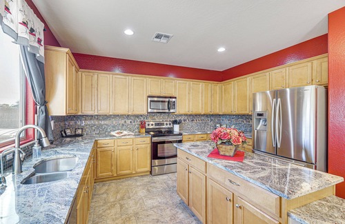 Circle Cross Ranch Casa | San Tan Valley w/ Hot Tub & Oasis-Like Backyard!