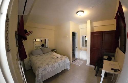 Tamboril Hostal | Sana El Jardin Secreto