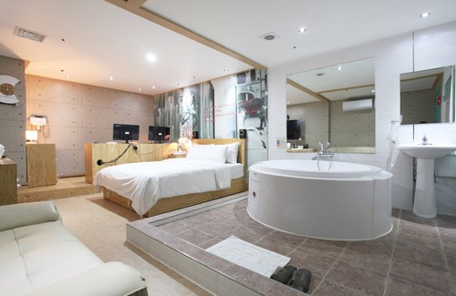 Gwangjeong-dong Hotel | Sanbon CC