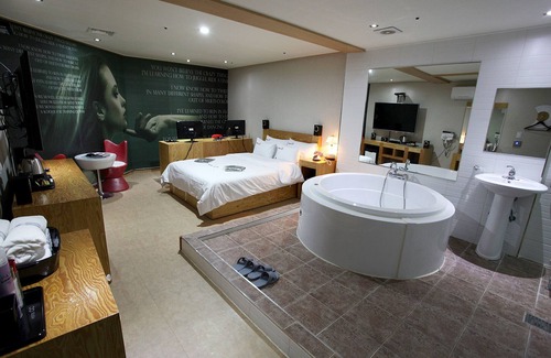 Gwangjeong-dong Hotel | Sanbon CC
