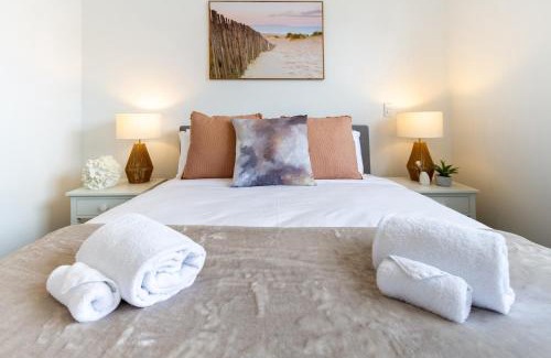 New Brighton Apartamento | Sanctuary close to the beach with Sofa Bed