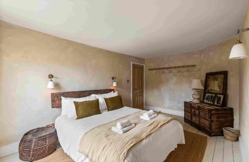 Shoreham-by-Sea Casa | Sanctuary House with Parking By My Getaways