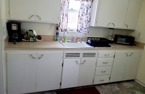 Alden Casa | Sanctuary Woodland Guest House, located next to the conservation area!
