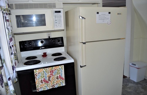 Alden Casa | Sanctuary Woodland Guest House, located next to the conservation area!