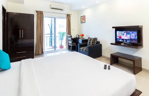 Domlur Hotel | Sanctum Suites Domlur Bangalore