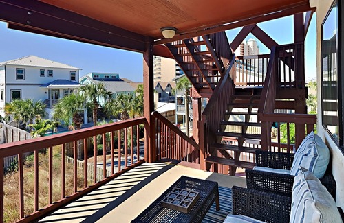Holiday Beach Apartamento | Sand Castle Villas by SVR