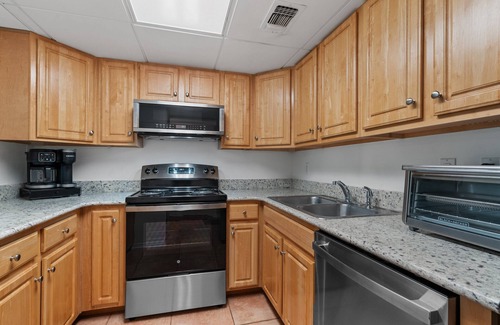 Villa Sabine Condominio | Sand Dollar | Waterfront | Ground Floor, Easy Access to Little Sabine Bay | My Beach Getaways