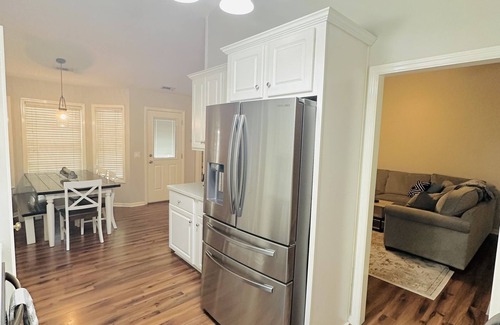 Beaufort Casa | Sand In My Boots, Minutes to Parris Island & Beaufort and the beach!