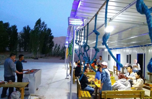 Mingsha Mountain and Crescent Spring Alquiler De RV | Sand Mountain Moon Bay Camping