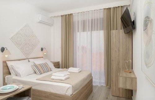 Nea Rodha Apartamento | SAND room to let