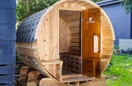 Marengo Casa | Sand & Sauna Retreat
