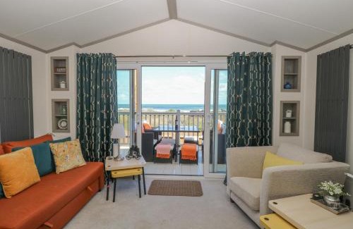Bacton Casa | Sand & Serenity