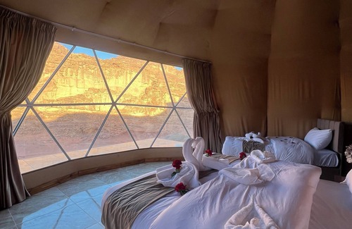 Wadi Rum Hotel | Sand star camp