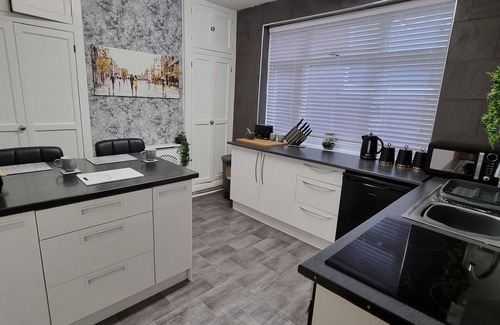 Sandbach Apartamento | Apartamento-Baño privado con ducha-Vista a la Calle-Deluxe Apartment