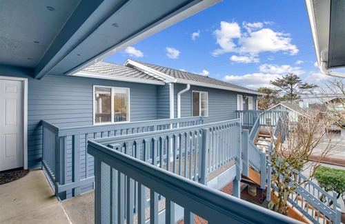 Downtown Cannon Beach Casa | Sandcastle Inn #606 - Beachcomber Vacation Homes